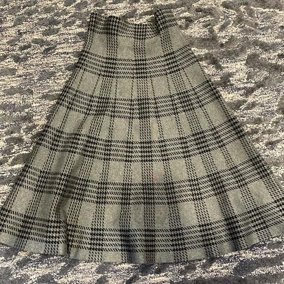 Mia mod skirt - Picture 1 of 2